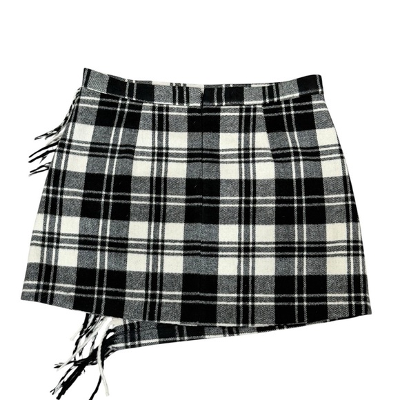 Antonio Melani Georgie Brushed Plaid Fringe Wrap Front Mini A-Line Skirt Size 10 - Picture 5 of 16